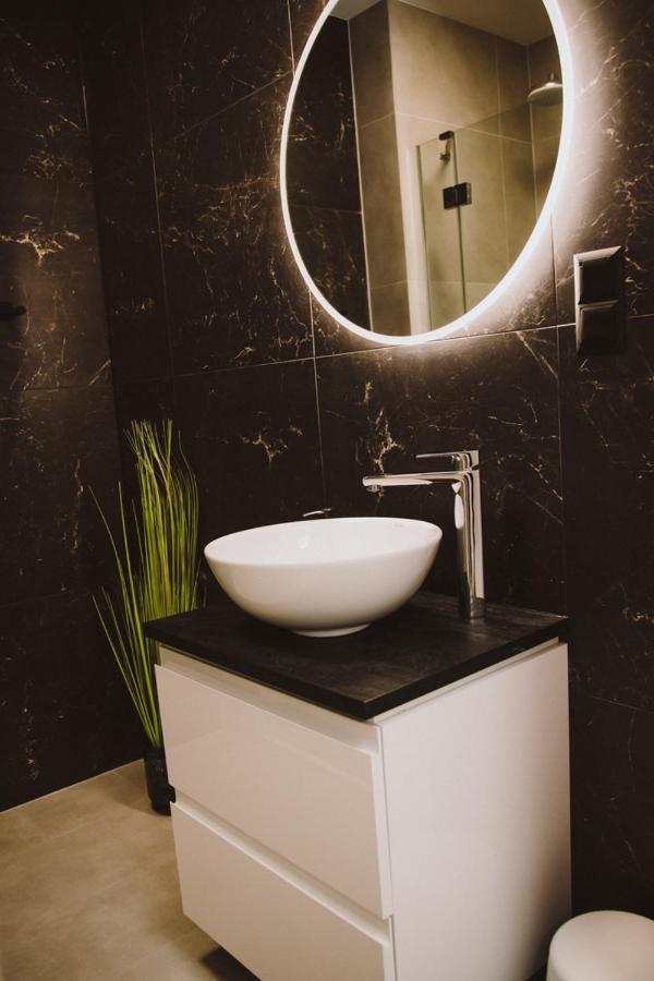 Apartamenty Leszno Leszno  Buitenkant foto
