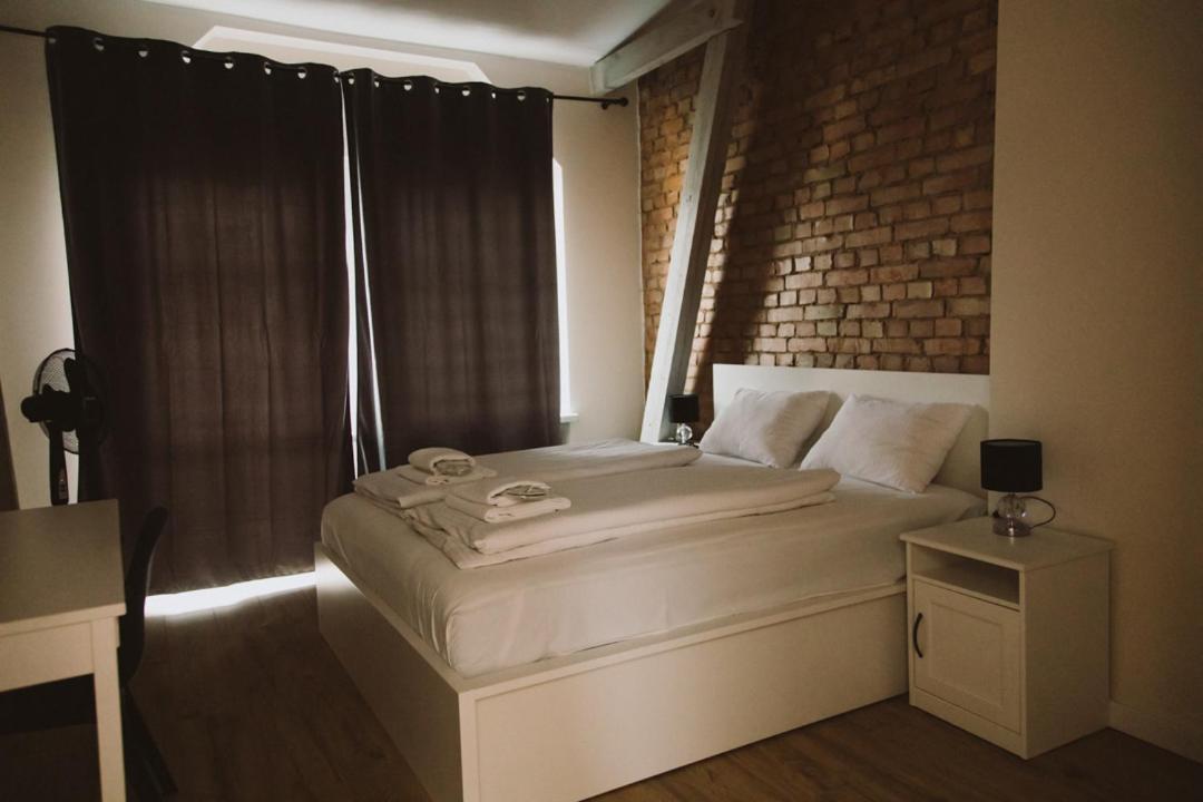 Apartamenty Leszno Leszno  Buitenkant foto