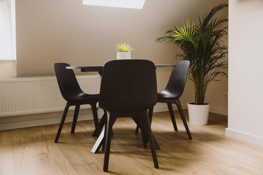 Apartamenty Leszno Leszno  Buitenkant foto