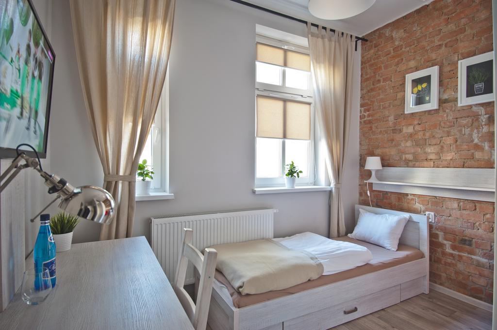 Apartamenty Leszno Leszno  Buitenkant foto