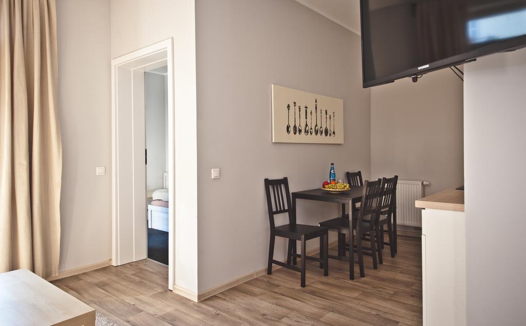 Apartamenty Leszno Leszno  Buitenkant foto